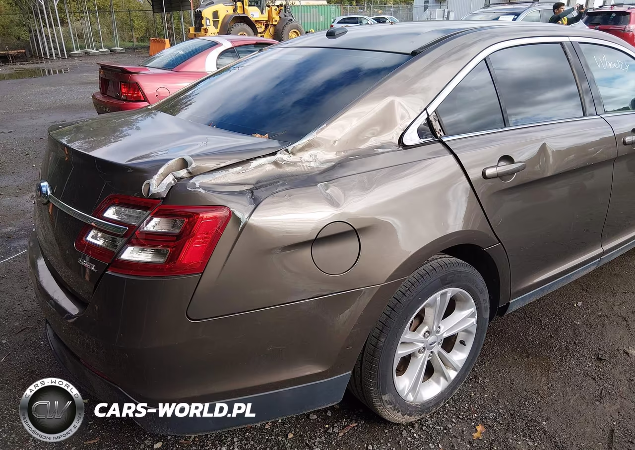 2015 Ford Taurus Sel VIN:1FAHP2E8XFG144251 - 17