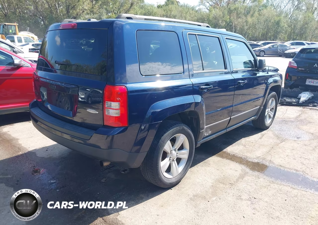 2017 Jeep Patriot Latitude 4X4 VIN:1C4NJRFBXHD128671 - 4