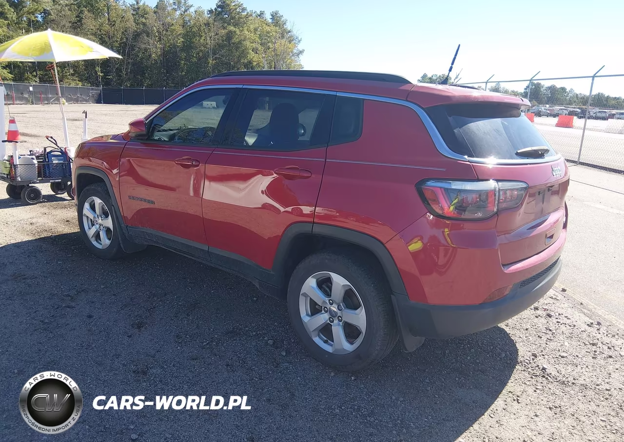 2018 Jeep Compass Latitude Fwd VIN:3C4NJCBB1JT194755 - 3