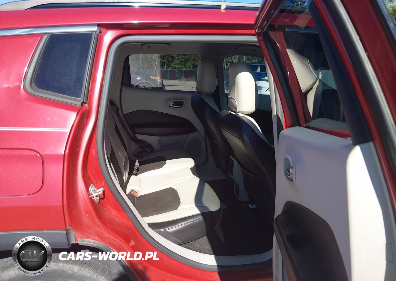 2018 Jeep Compass Latitude Fwd VIN:3C4NJCBB1JT194755 - 8