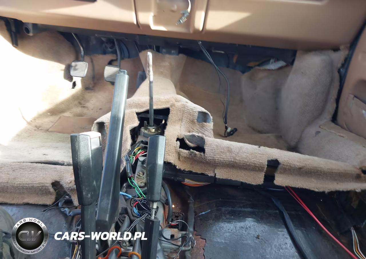 1989 Saab 900 VIN:YS3AT75L2K7026304 - 6