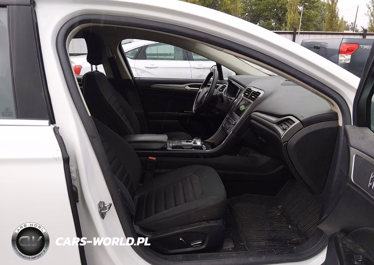2017 Ford Fusion Se VIN:3FA6P0HD5HR367622 - 5