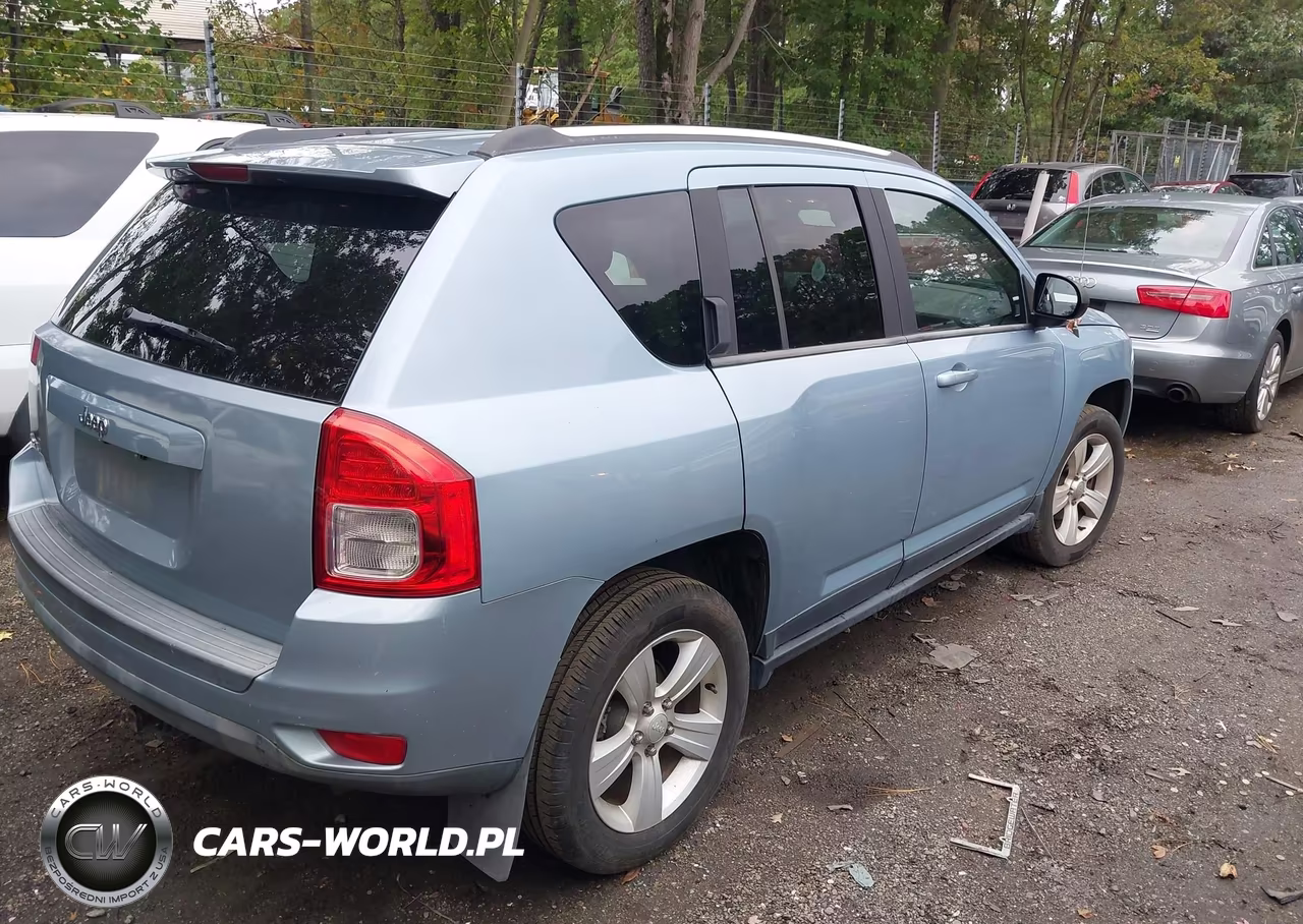 2013 Jeep Compass Sport VIN:1C4NJDBB6DD249779 - 4