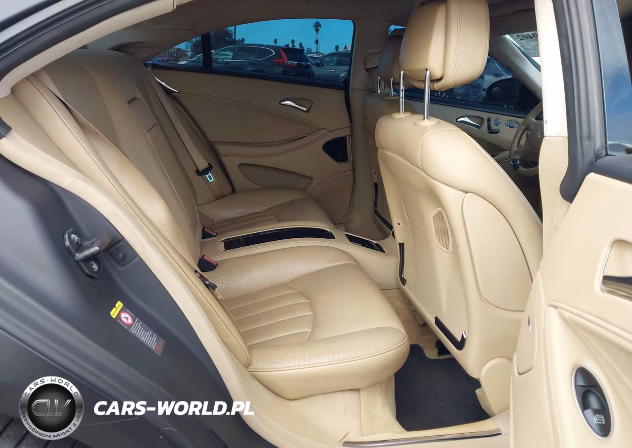 2007 Mercedes-Benz Cls 550 VIN:WDDDJ72X47A107581 - 8