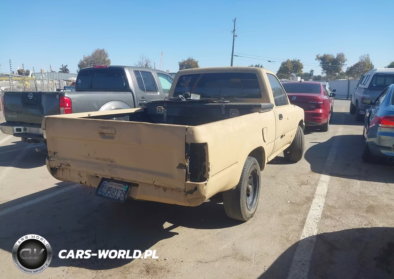 1992 Toyota Pickup 1-2 Ton Short Wheelbase VIN:JT4RN81A2N0088412 - 4