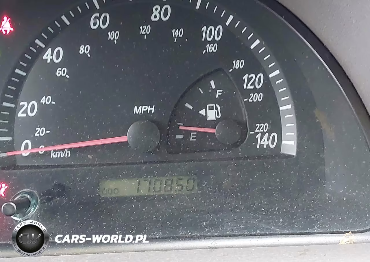 2002 Toyota Camry Le VIN:4T1BE30K12U567337 - 7