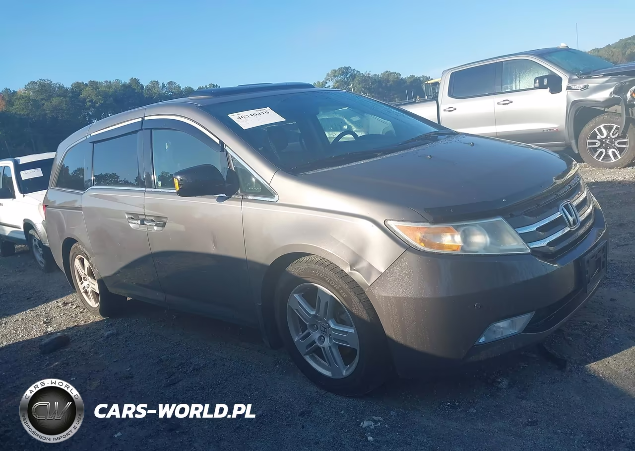 2013 Honda Odyssey Touring-Touring Elite VIN:5FNRL5H91DB080267 - 13