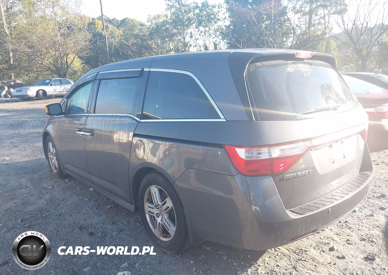 2013 Honda Odyssey Touring-Touring Elite VIN:5FNRL5H91DB080267 - 14