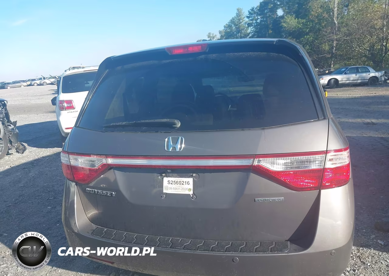2013 Honda Odyssey Touring-Touring Elite VIN:5FNRL5H91DB080267 - 16