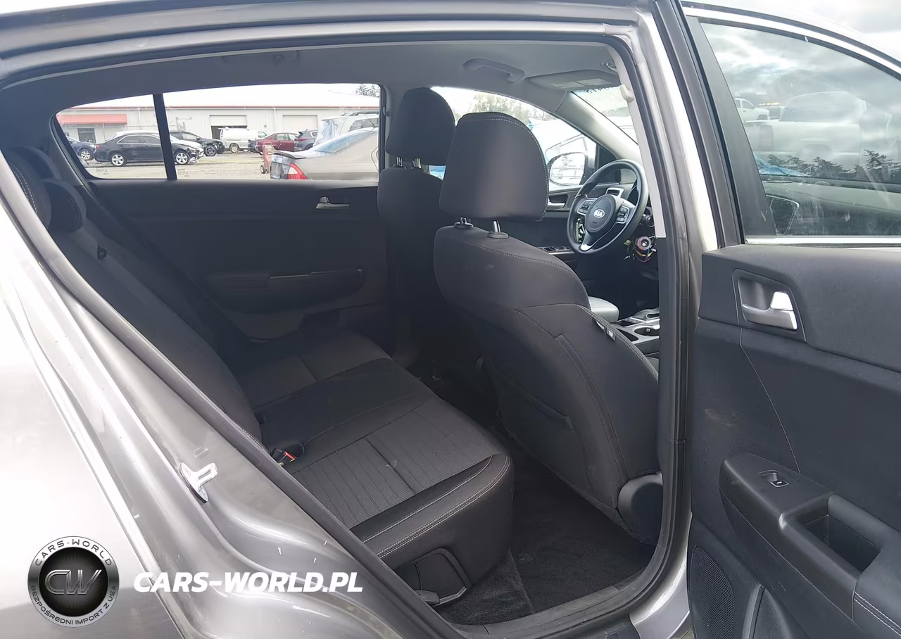 2018 Kia Sportage Lx VIN:KNDPMCACXJ7377425 - 19