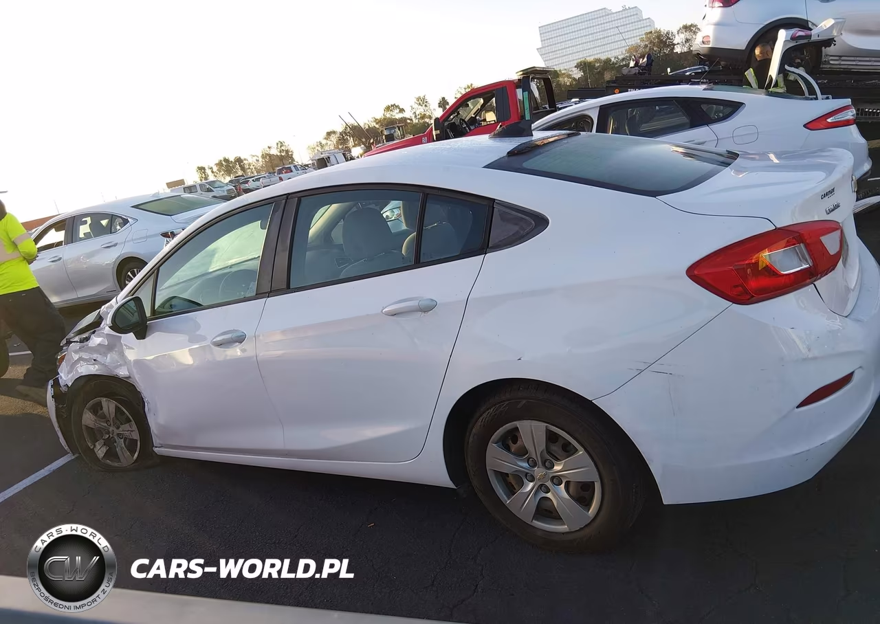 2016 Chevrolet Cruze Ls Auto VIN:1G1BC5SM4G7251899 - 15