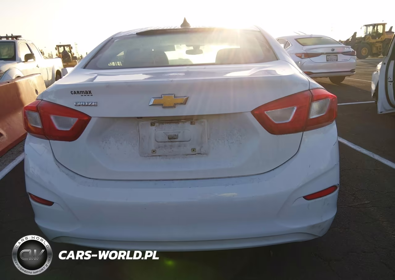 2016 Chevrolet Cruze Ls Auto VIN:1G1BC5SM4G7251899 - 17
