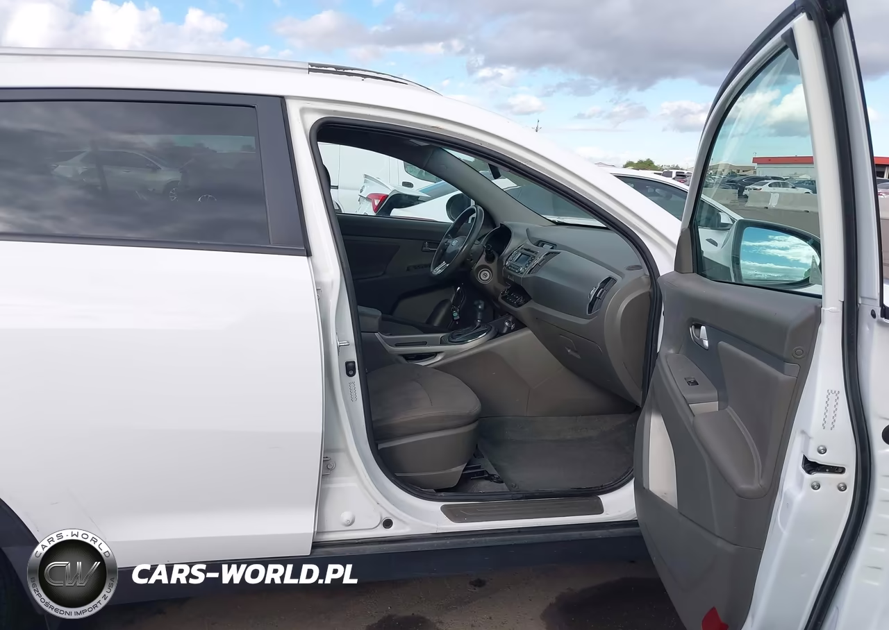 2011 Kia Sportage Lx VIN:KNDPB3A26B7175860 - 5