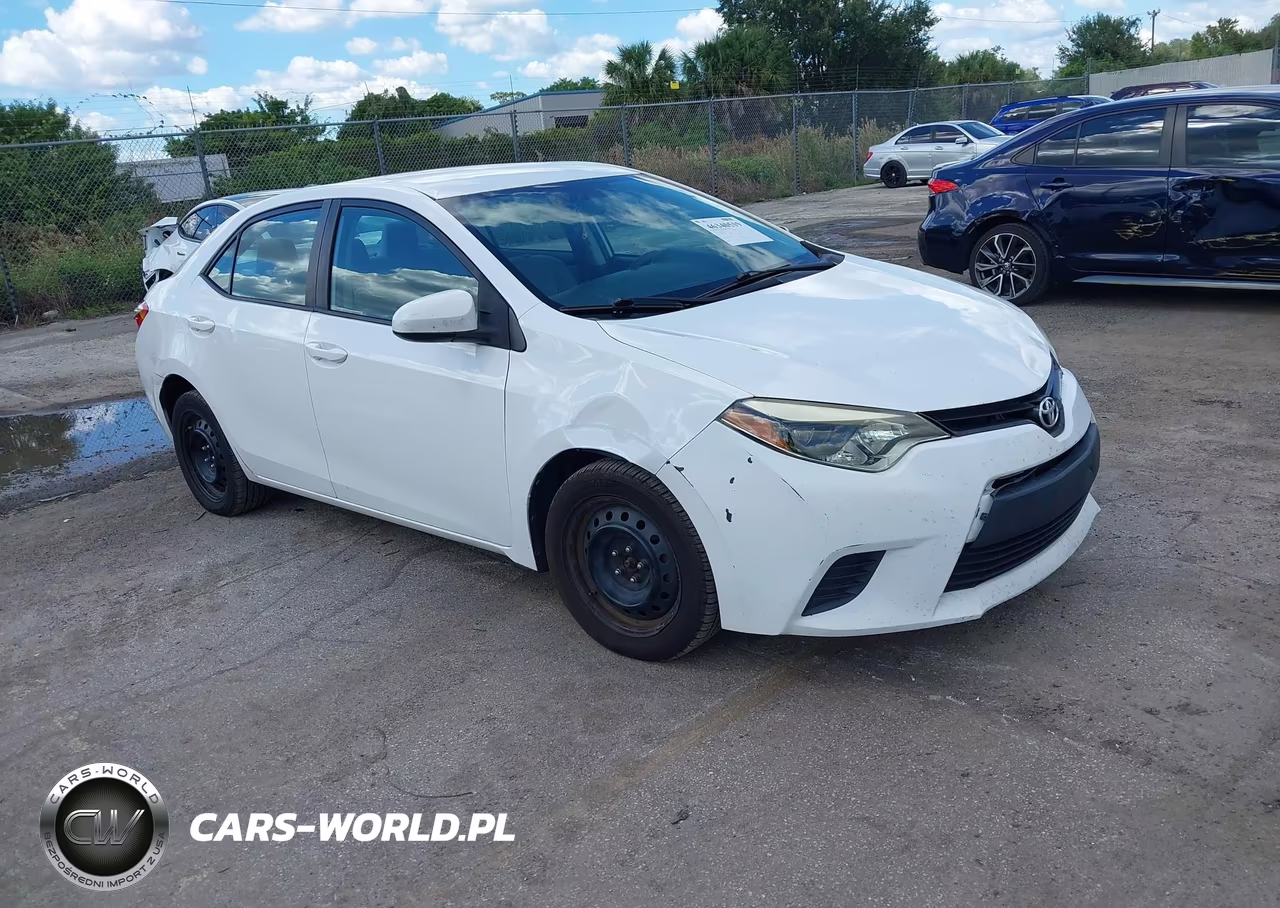 2014 Toyota Corolla Le – zdjęcie 1 z 16