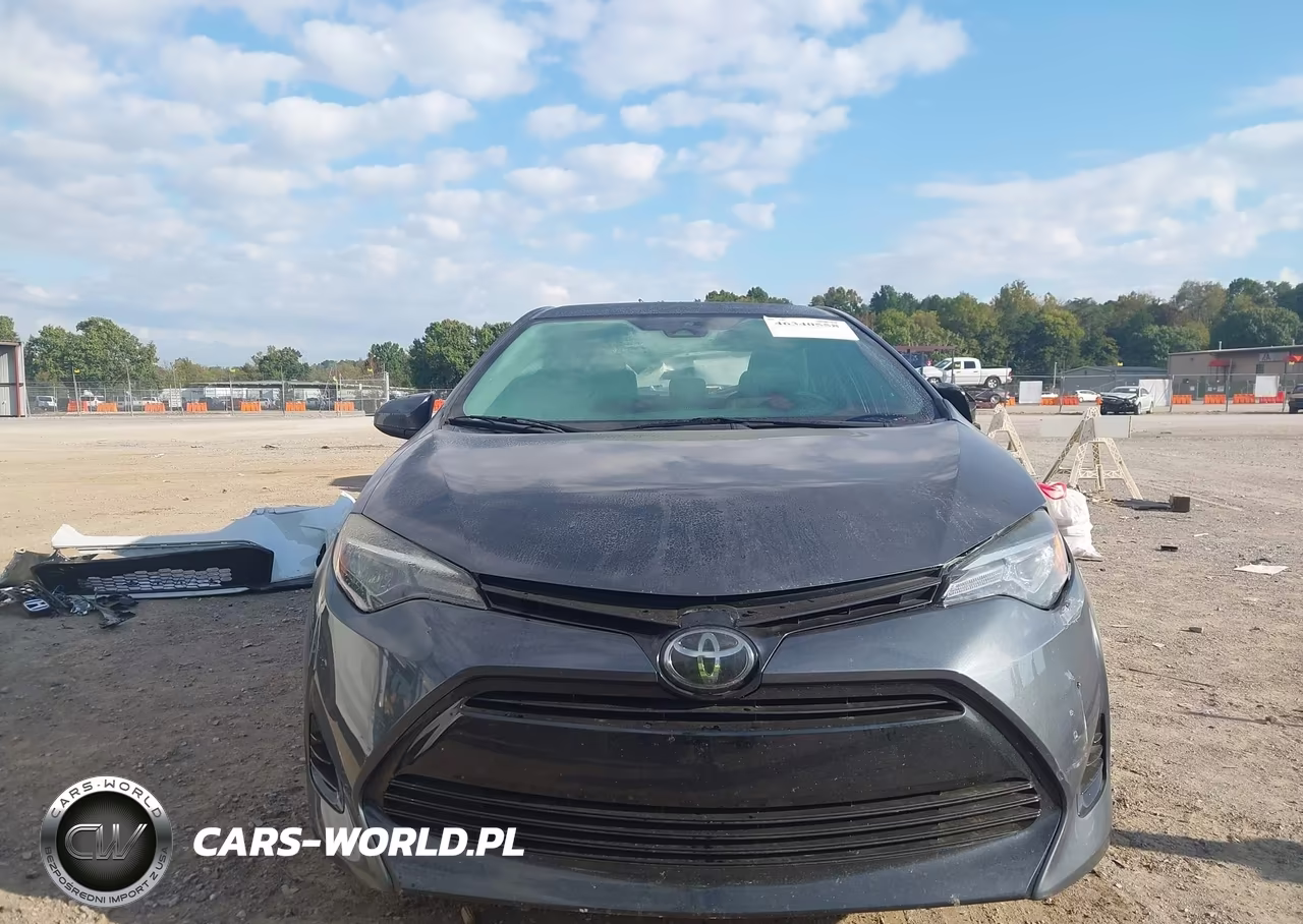 2019 Toyota Corolla Le VIN:5YFBURHE5KP864634 - 12