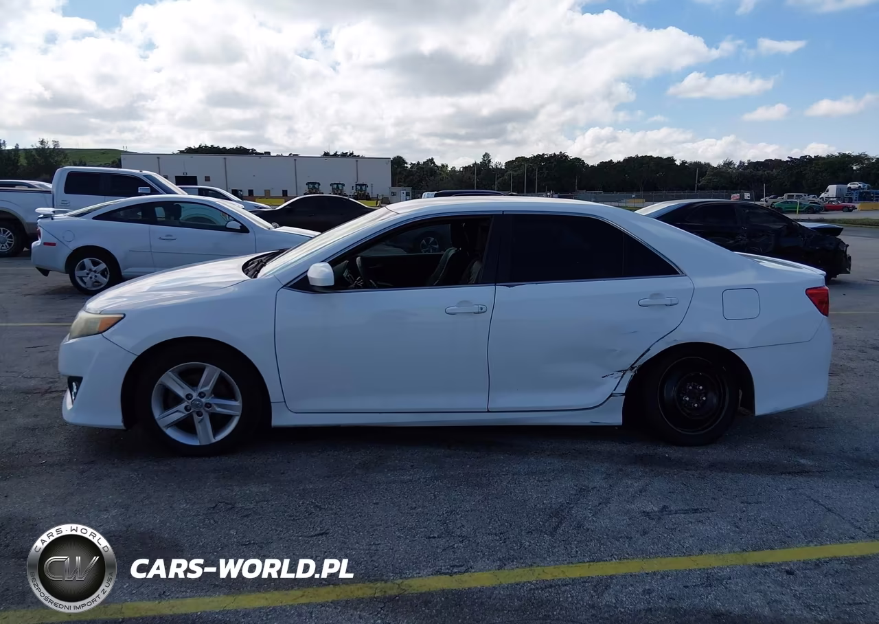 2013 Toyota Camry Se VIN:4T1BF1FK6DU286615 - 14