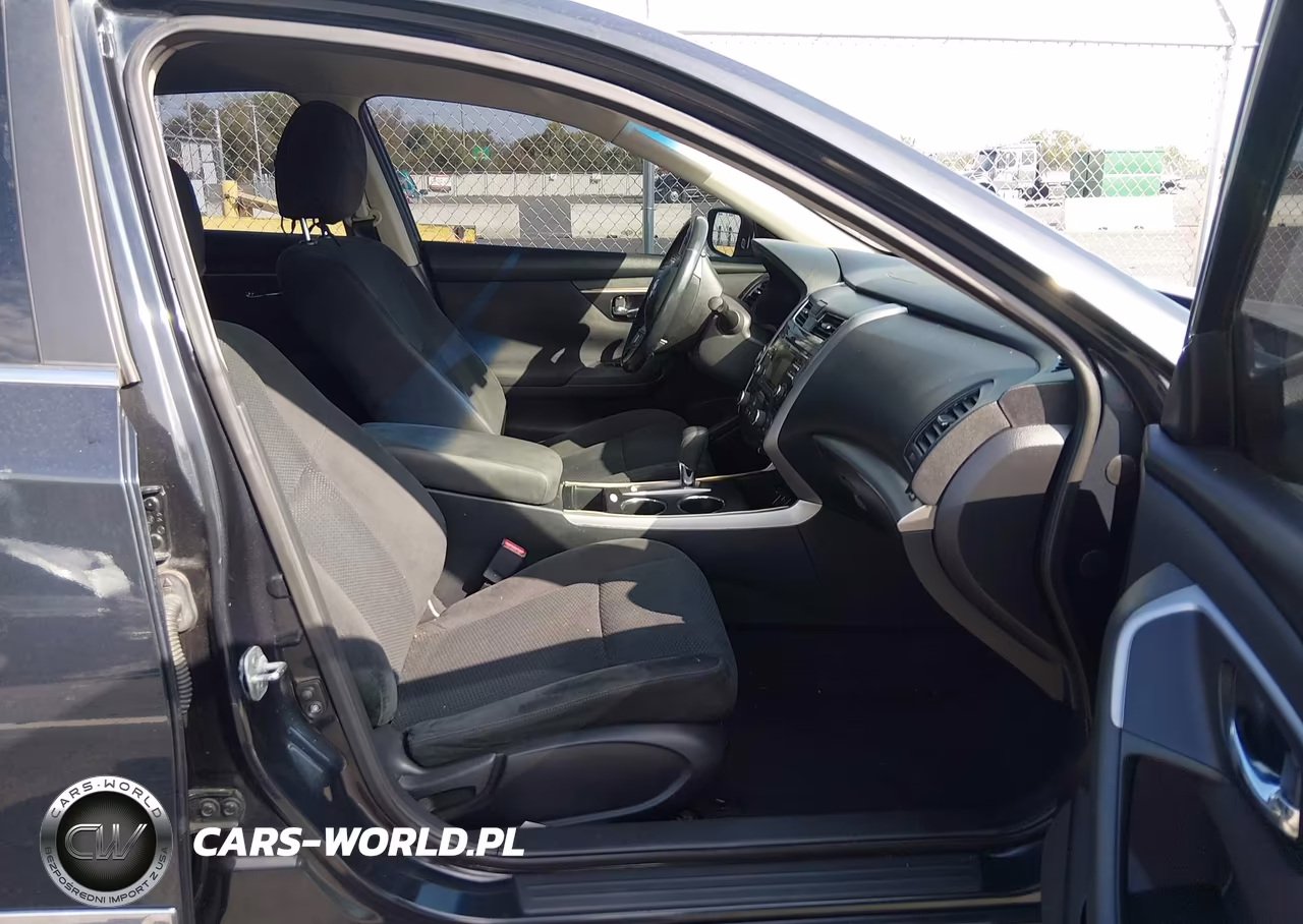 2015 Nissan Altima 2.5 Sv VIN:1N4AL3AP8FC135667 - 5