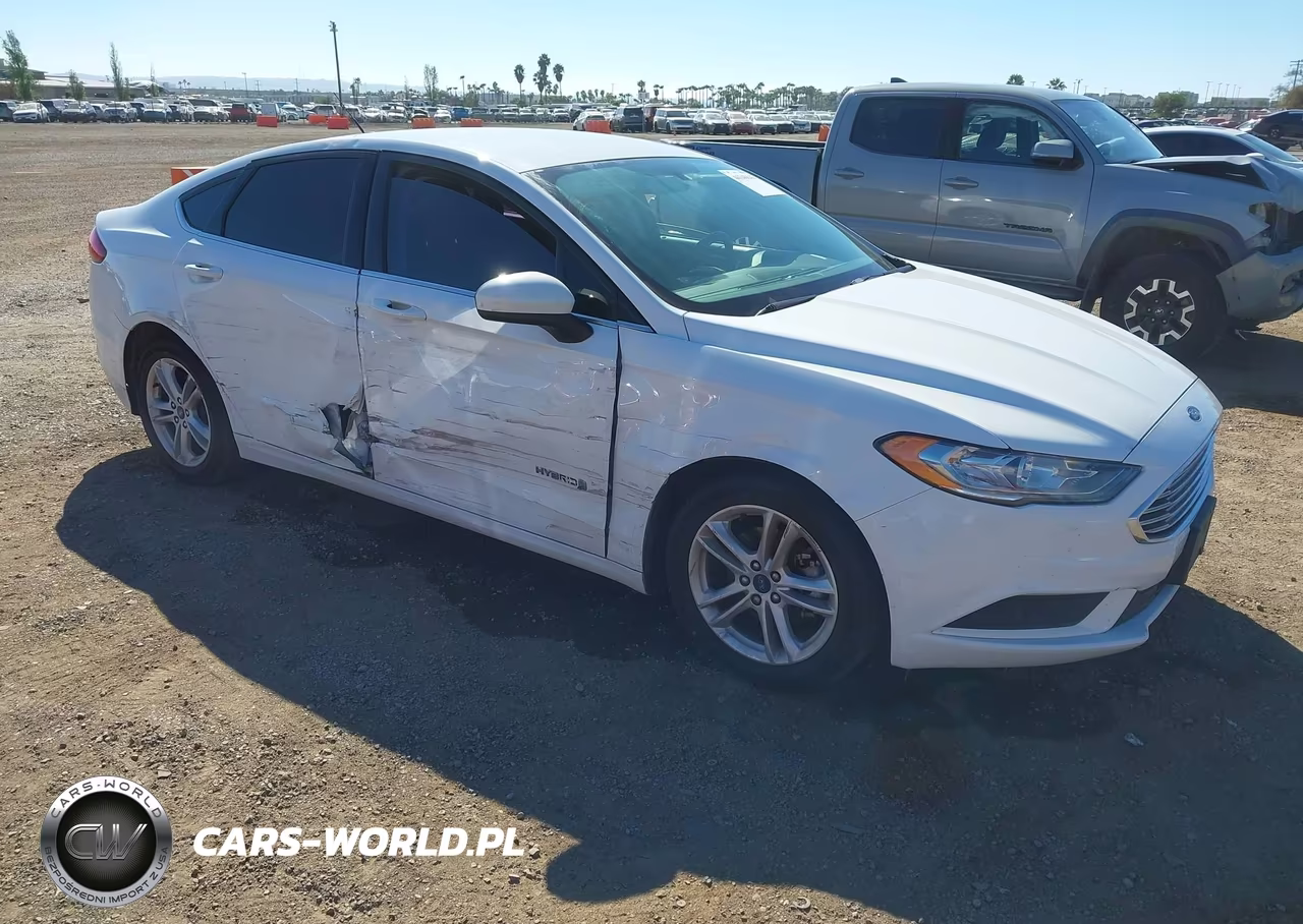 2018 Ford Fusion Hybrid Se – zdjęcie 1 z 17