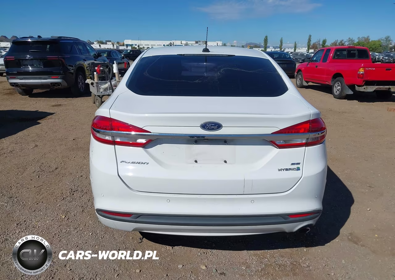 2018 Ford Fusion Hybrid Se VIN:3FA6P0LU2JR277423 - 16
