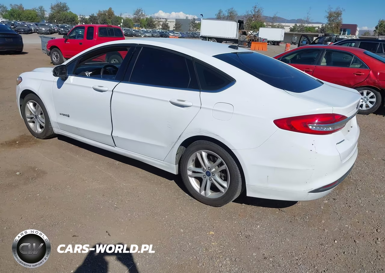 2018 Ford Fusion Hybrid Se VIN:3FA6P0LU2JR277423 - 3