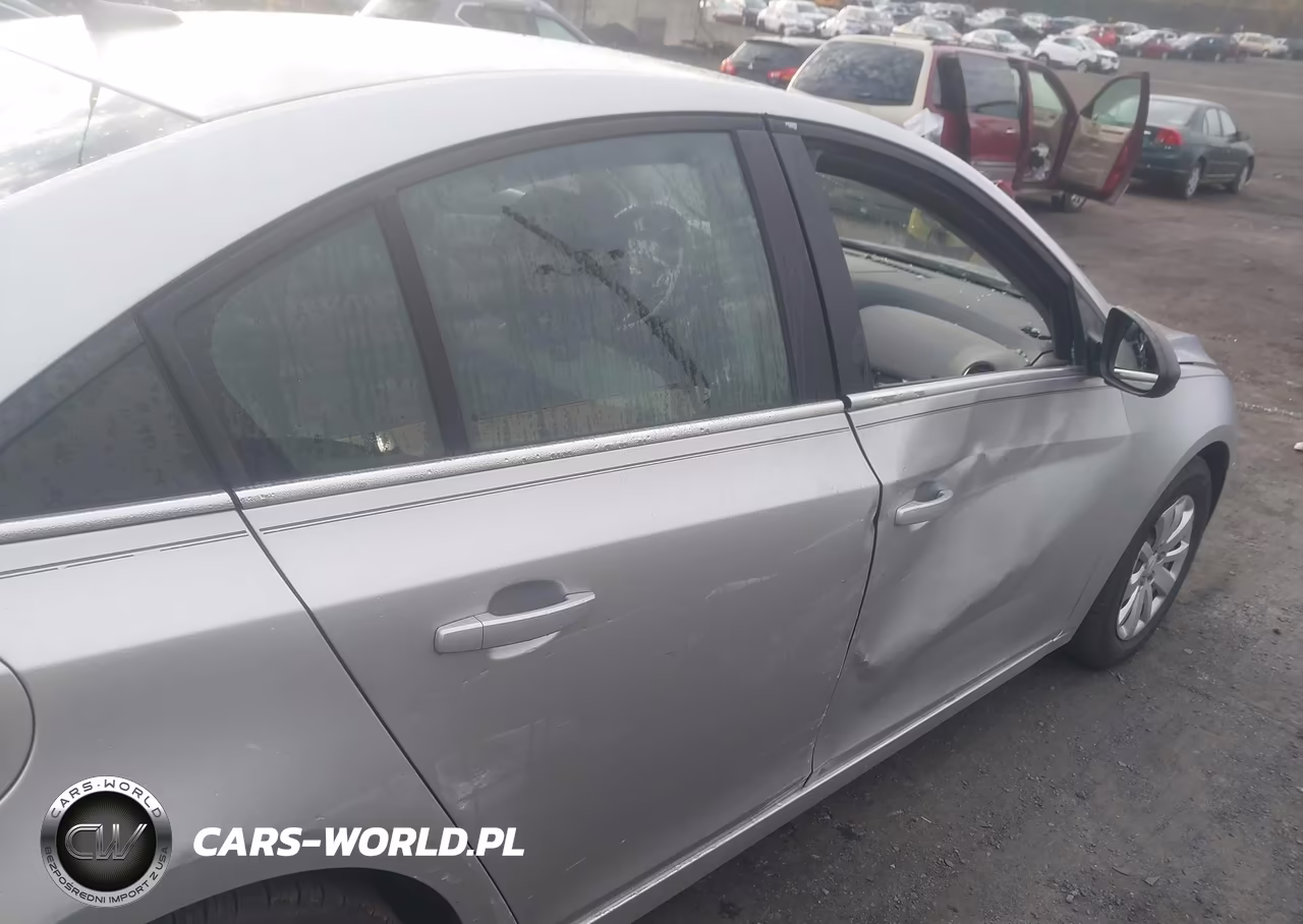2011 Chevrolet Cruze Ls VIN:1G1PC5SH4B7187008 - 14