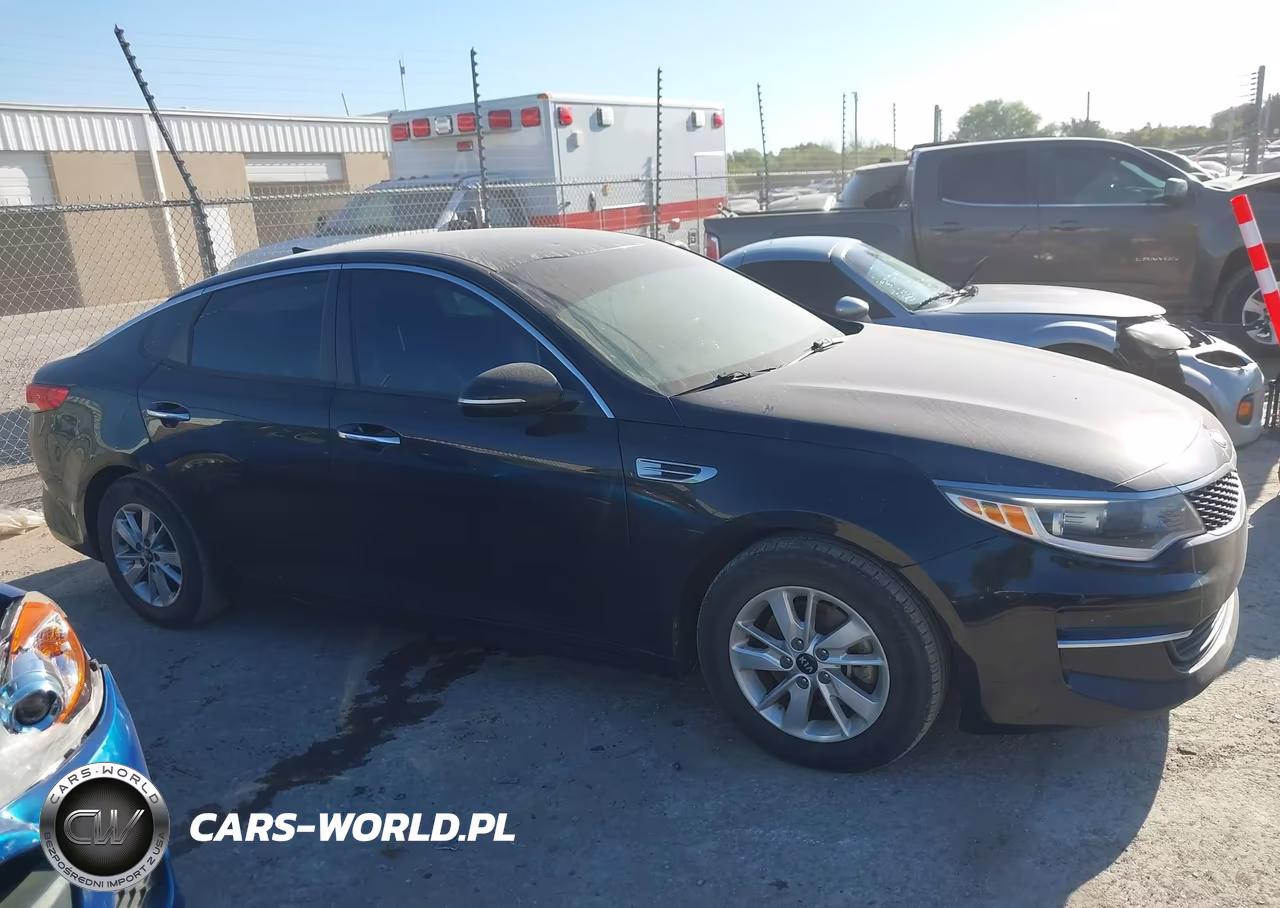 2018 Kia Optima Lx VIN:5XXGT4L38JG201695 - 13