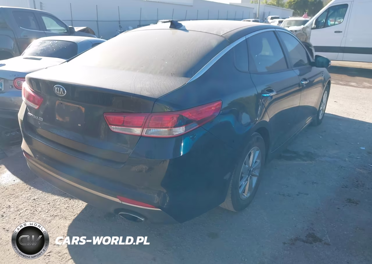2018 Kia Optima Lx VIN:5XXGT4L38JG201695 - 4