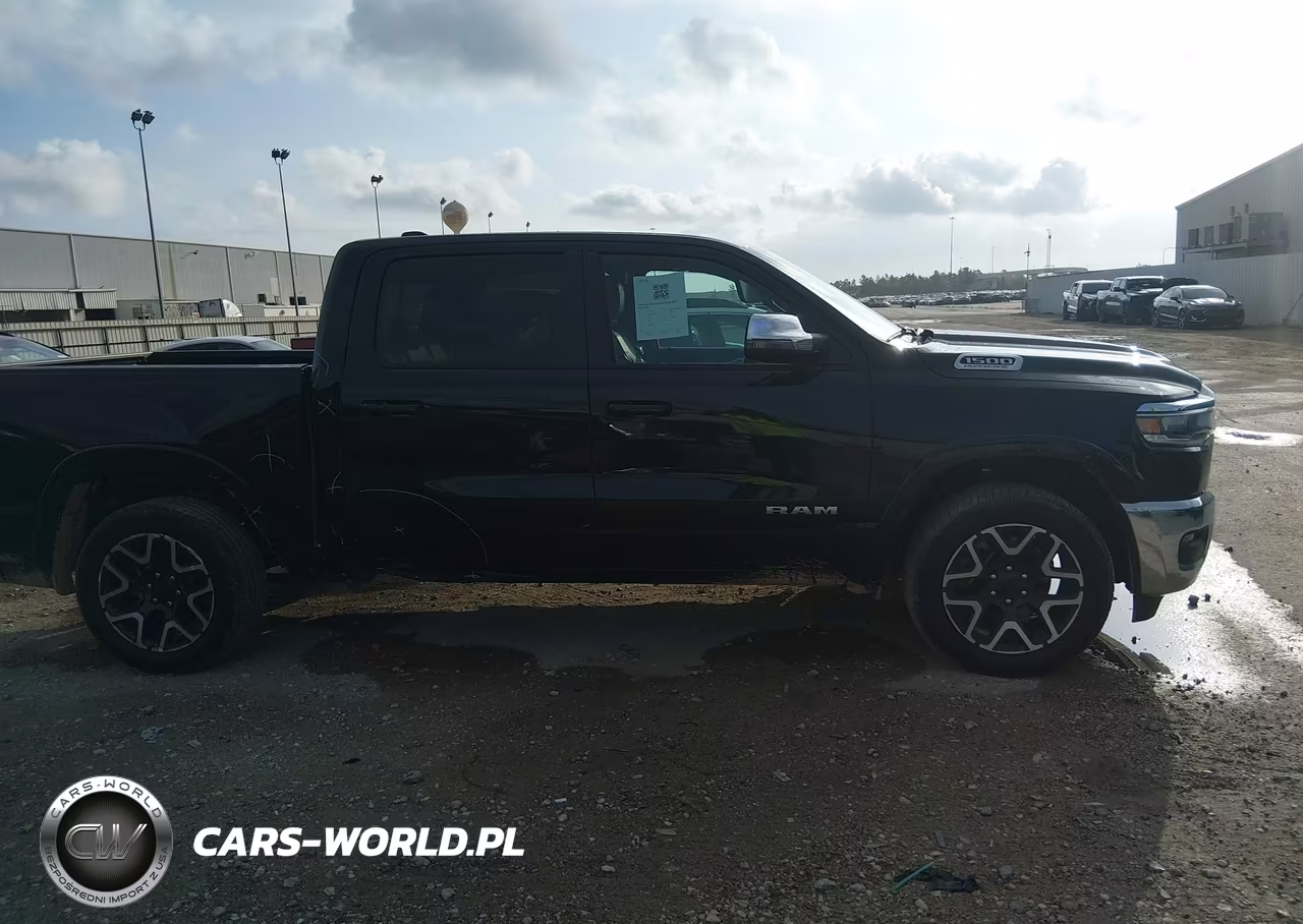 2026 Ram 1500 Laramie 4X4 5'7 Box VIN:3C6SRFJP6T4180901 - 13