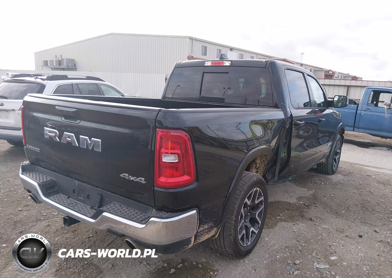 2026 Ram 1500 Laramie 4X4 5'7 Box VIN:3C6SRFJP6T4180901 - 4