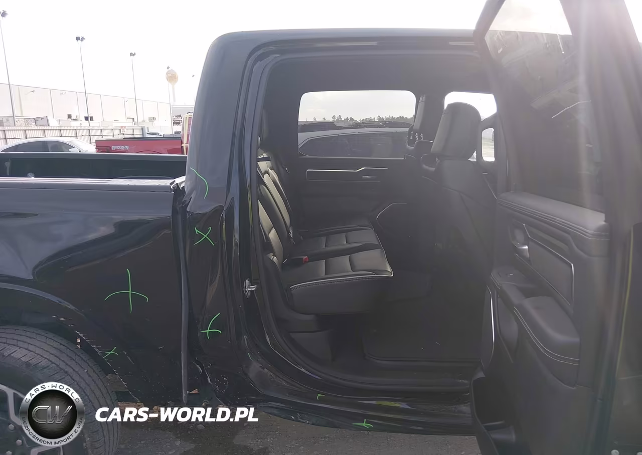 2026 Ram 1500 Laramie 4X4 5'7 Box VIN:3C6SRFJP6T4180901 - 8