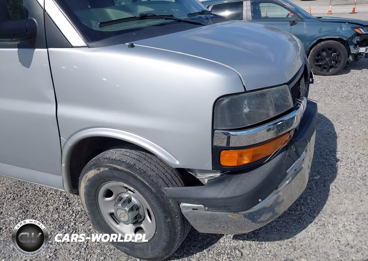 2016 Chevrolet Express 3500 Lt VIN:1GAZGPFGXG1187440 - 18