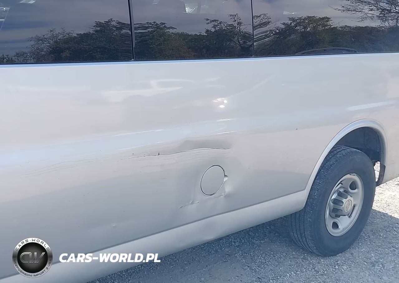 2016 Chevrolet Express 3500 Lt VIN:1GAZGPFGXG1187440 - 21