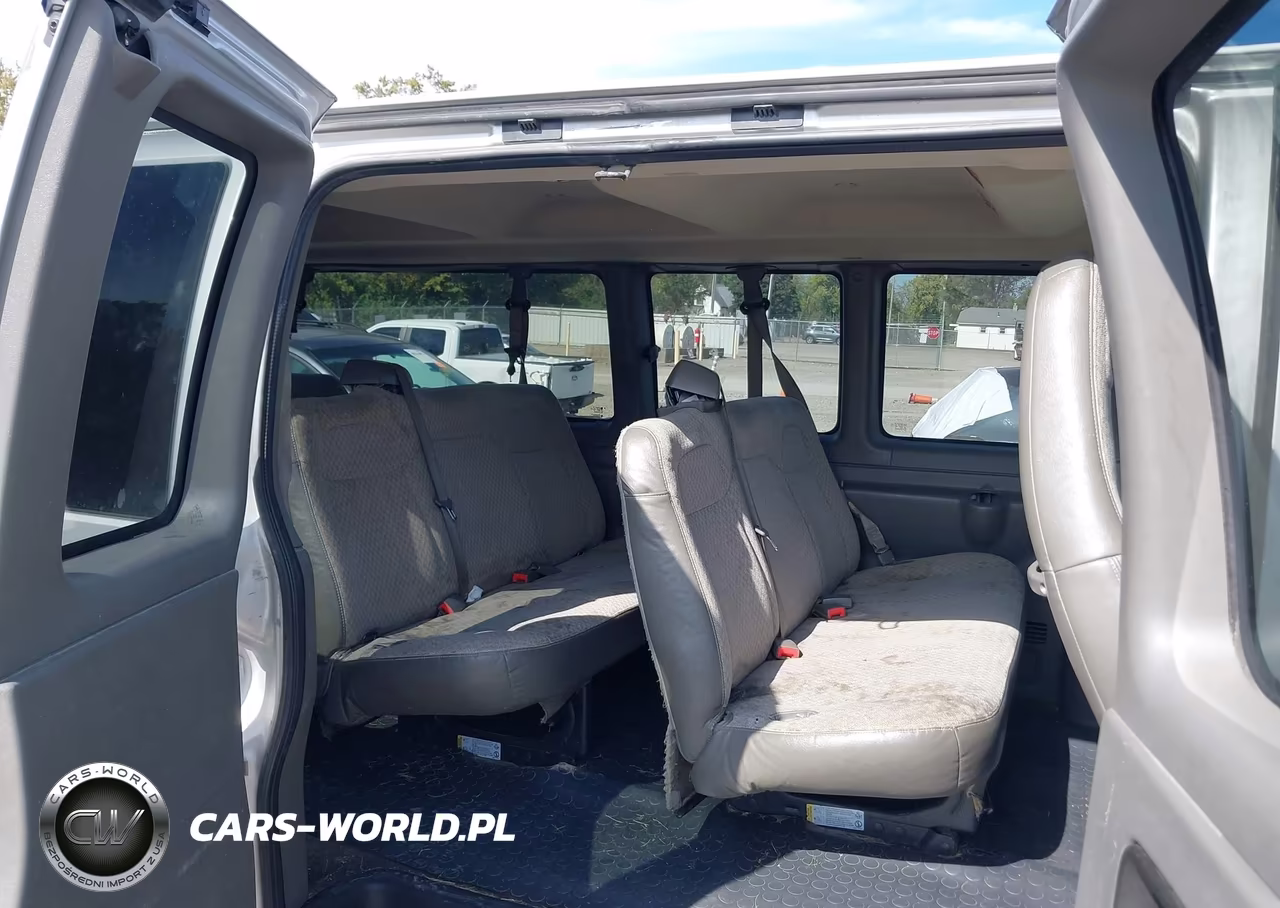 2016 Chevrolet Express 3500 Lt VIN:1GAZGPFGXG1187440 - 8