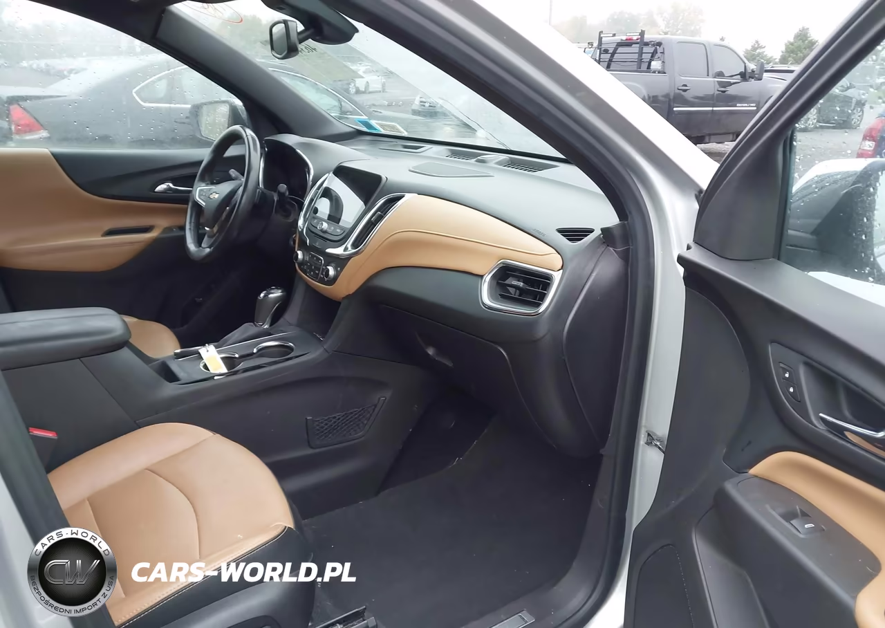 2018 Chevrolet Equinox Premier VIN:3GNAXPEU8JL100055 - 5