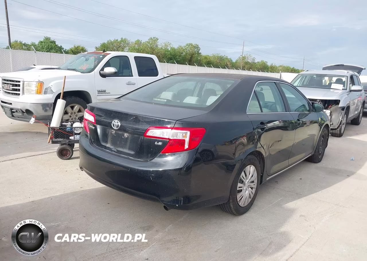 2012 Toyota Camry Le VIN:4T4BF1FK7CR161949 - 4
