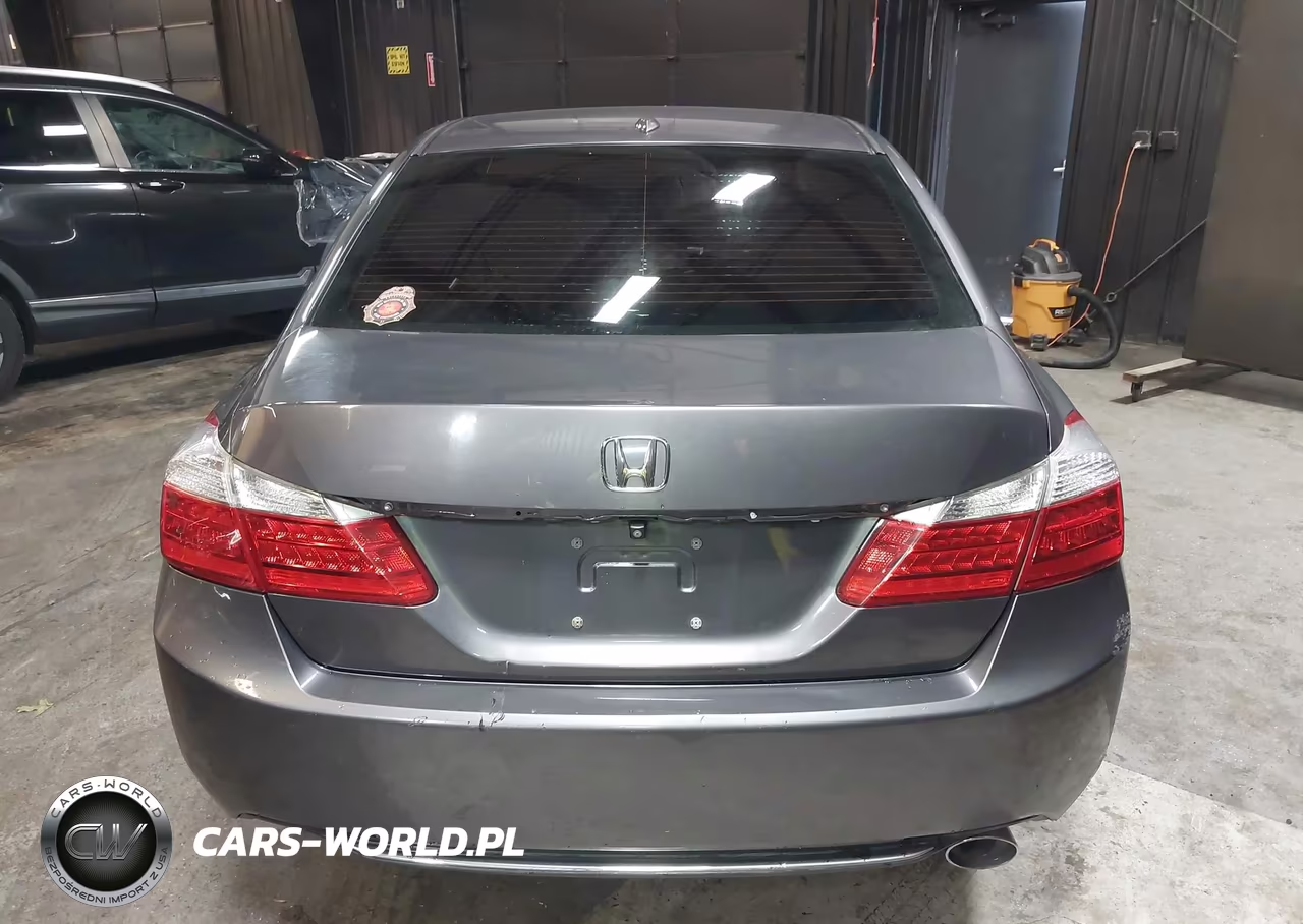 2015 Honda Accord Ex-L VIN:1HGCR2F84FA001975 - 16