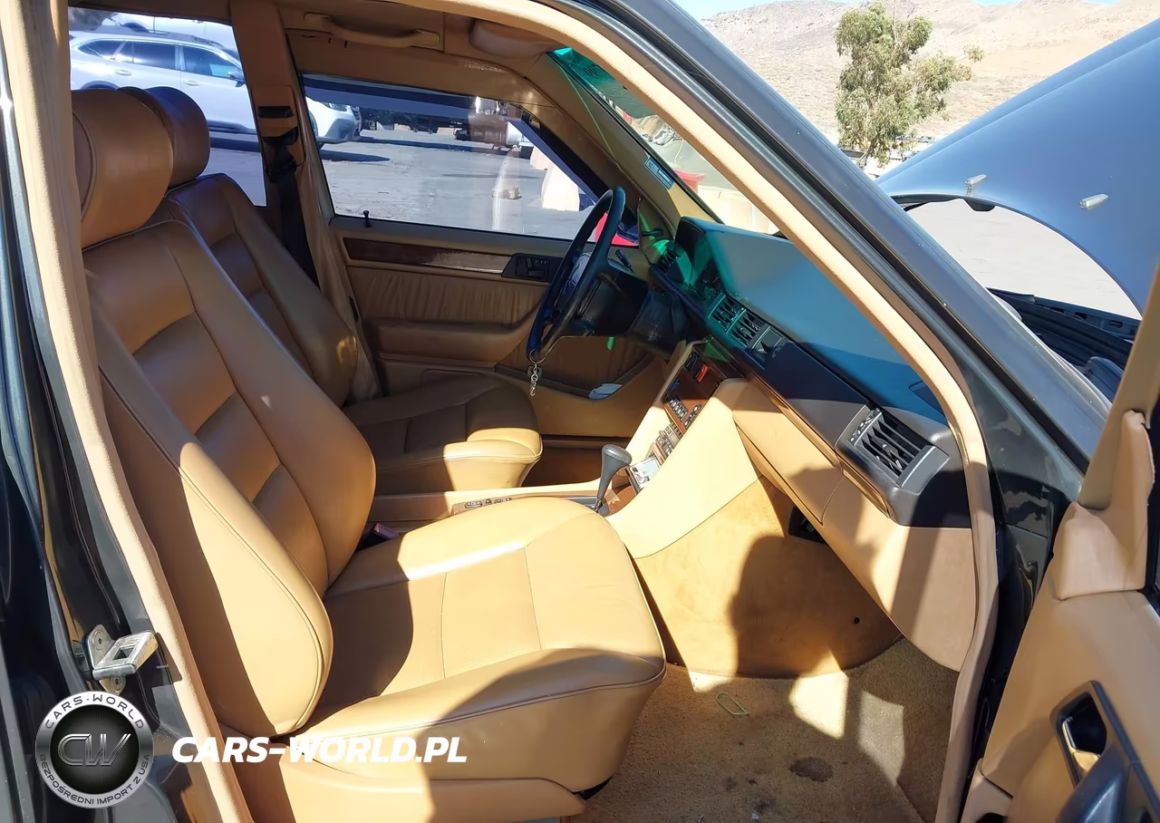 1991 Mercedes-Benz 300 E VIN:WDBEA30D1MB345988 - 5