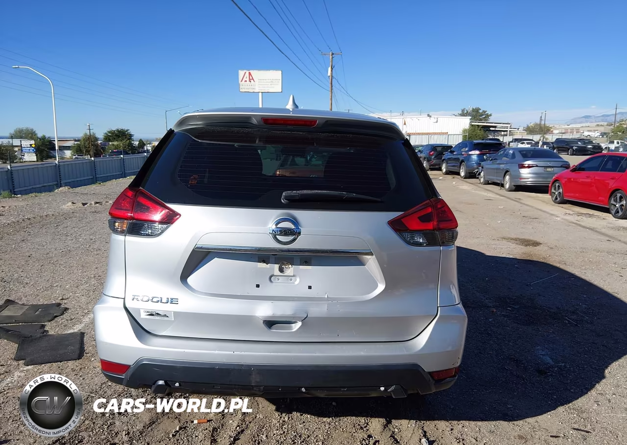 2017 Nissan Rogue S VIN:JN8AT2MT3HW392416 - 16