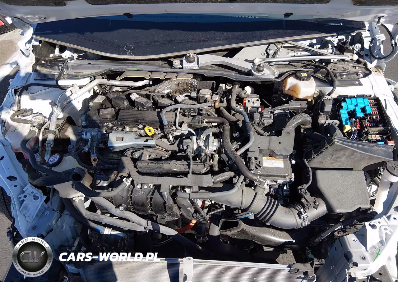 2025 Toyota Prius Le VIN:JTDACAAUXS3062249 - 10