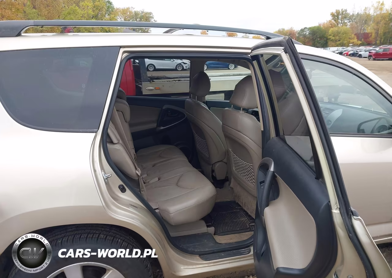 2007 Toyota Rav4 Limited VIN:JTMBD31V476032160 - 8