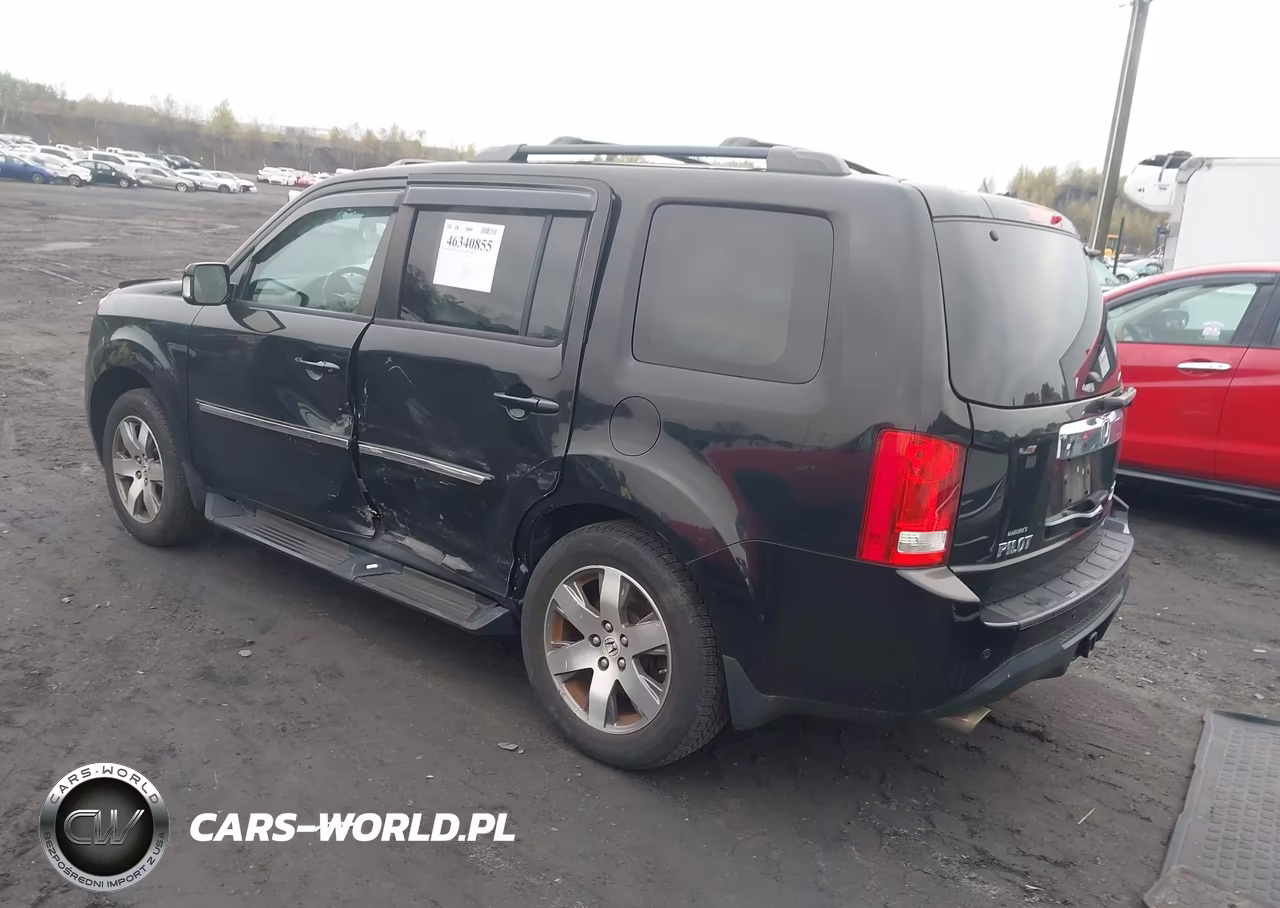 2014 Honda Pilot Touring VIN:5FNYF4H95EB037923 - 3