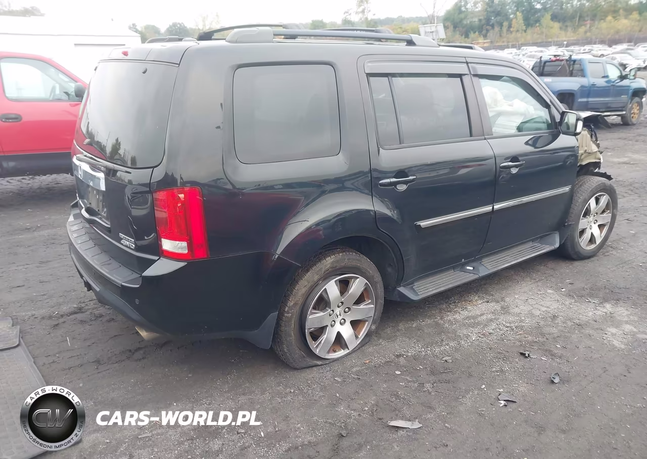 2014 Honda Pilot Touring VIN:5FNYF4H95EB037923 - 4