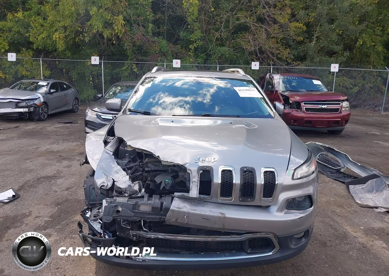 2015 Jeep Cherokee Limited VIN:1C4PJMDB5FW662709 - 12