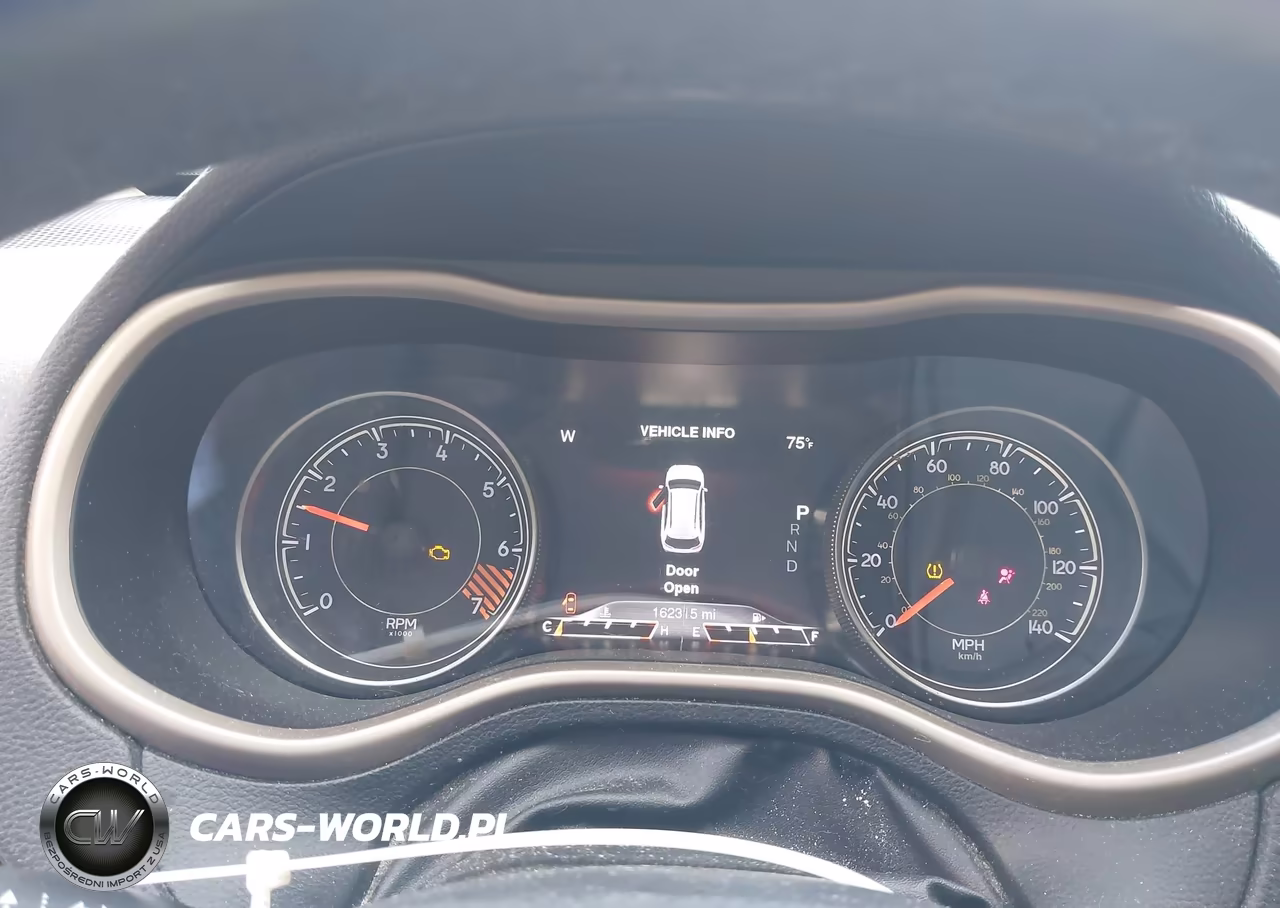2015 Jeep Cherokee Limited VIN:1C4PJMDB5FW662709 - 7