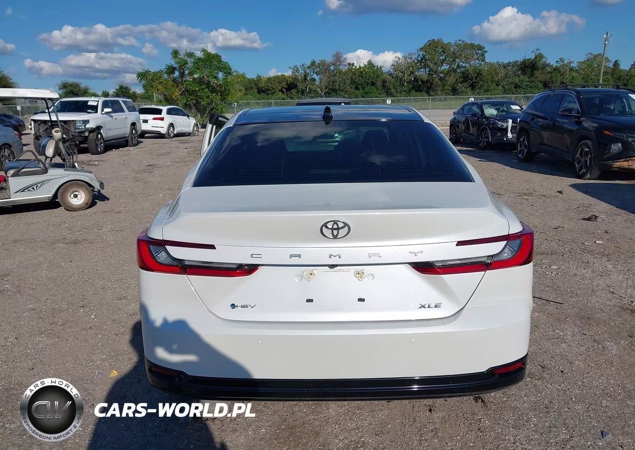 2025 Toyota Camry Xle VIN:4T1DAACK5SU165728 - 16