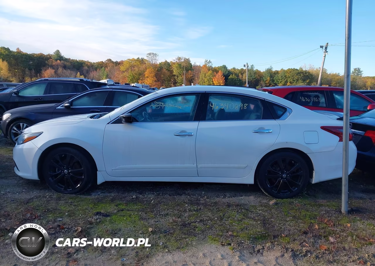 2018 Nissan Altima 2.5 Sr VIN:1N4AL3AP6JC222489 - 13