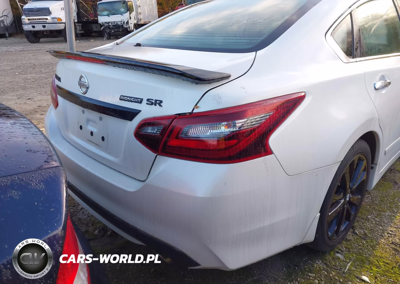 2018 Nissan Altima 2.5 Sr VIN:1N4AL3AP6JC222489 - 15