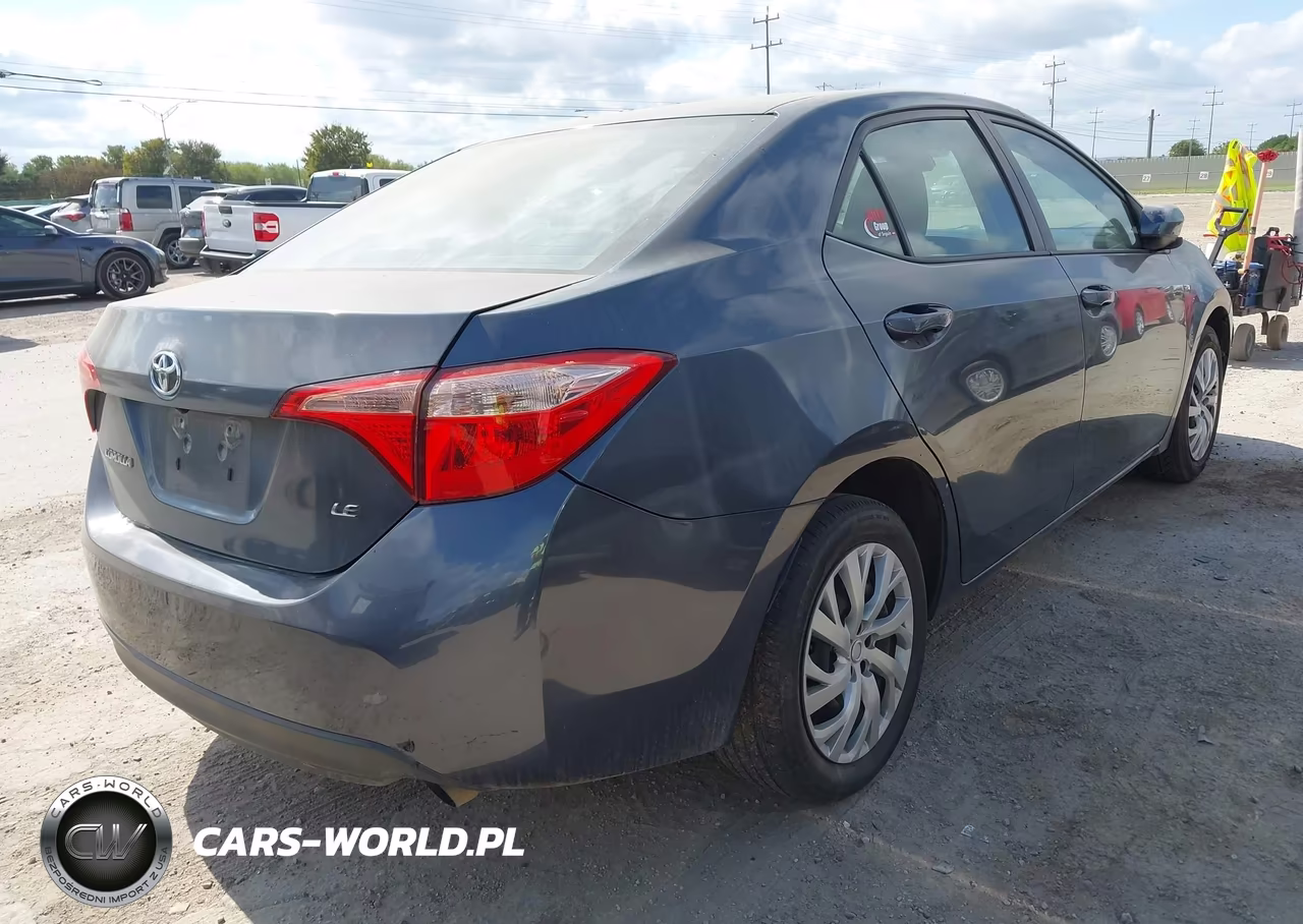 2019 Toyota Corolla Le VIN:5YFBURHE7KP860732 - 4