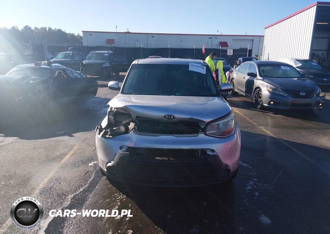 2015 Kia Soul + VIN:KNDJP3A51F7811785 - 12