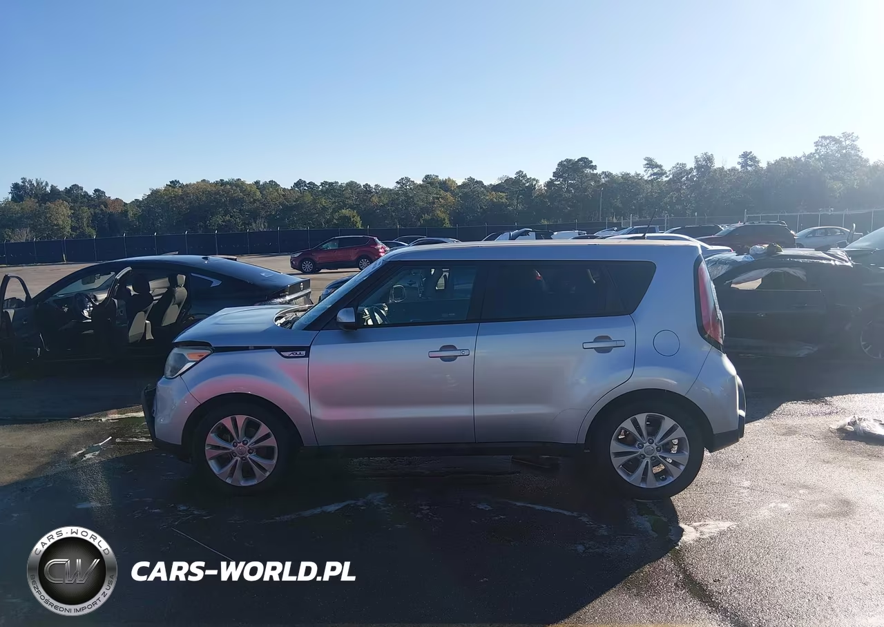 2015 Kia Soul + VIN:KNDJP3A51F7811785 - 14
